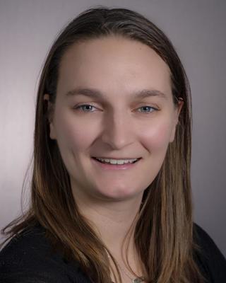 Headshot of Hannah Klare