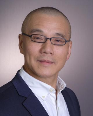Headshot of Joe Chen