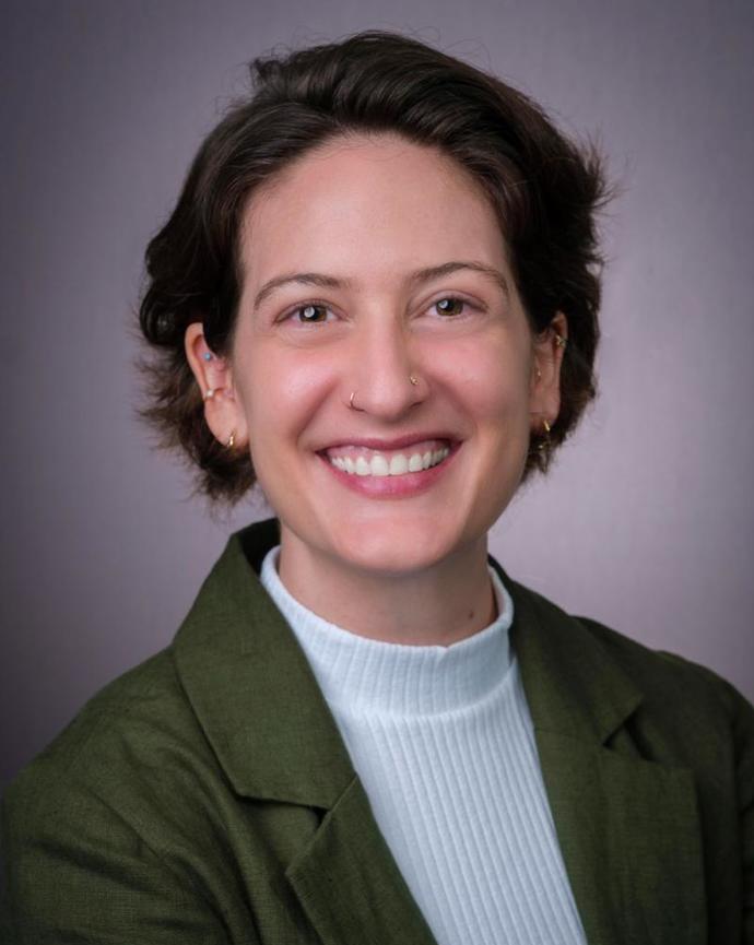 Headshot of Leah Boccaccio